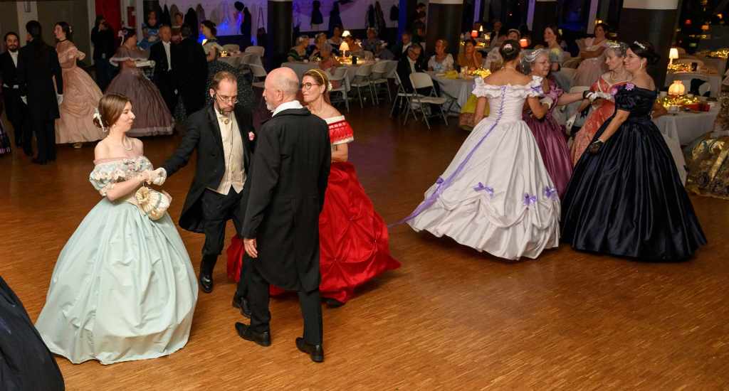 Bal Impérial à Napoléonville, Bal Second Empire du 19ème siècle à Pontivy