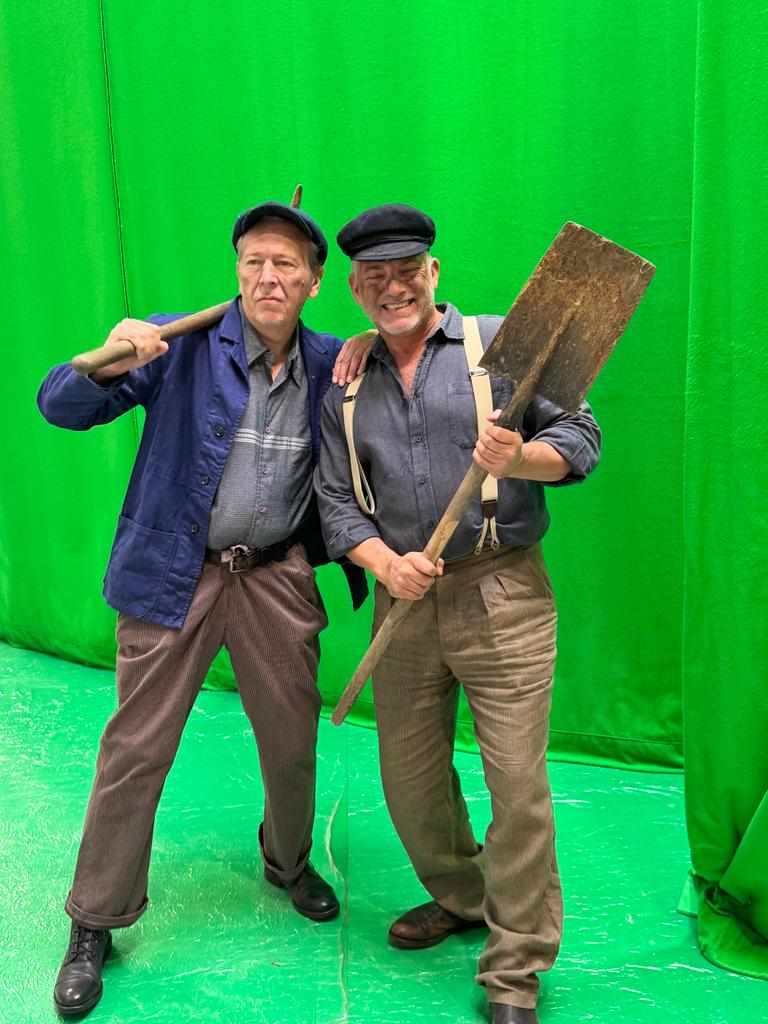 Tournage en réalité virtuelle pour TF1 avec Yani Khezzar, Évelyne Dhéliat et François Lenglet en costume 19ème siècle