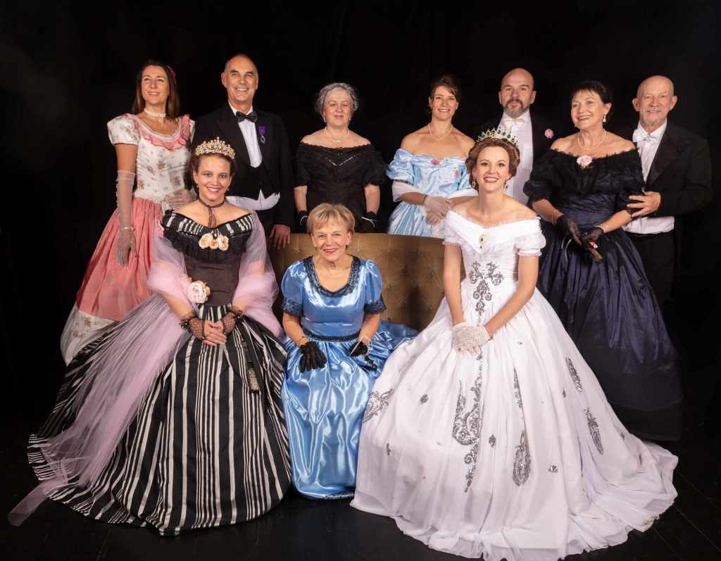 Photos de groupe des danseurs du bal impérial à napoléonville, pontivy