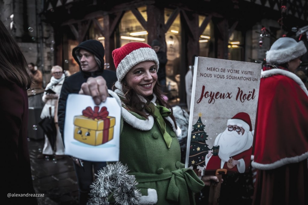 L'association Crinolines & Cie au marché de Noël de Pontivy 2024