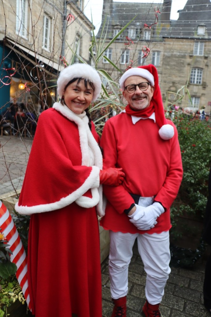 L'association Crinolines & Cie au marché de Noël de Pontivy 2024