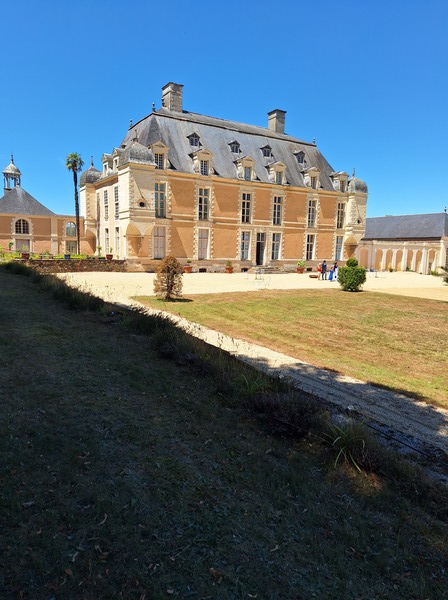 Château du Boschet, cadre des fêtes costumées sur le thème de Bridgerton

