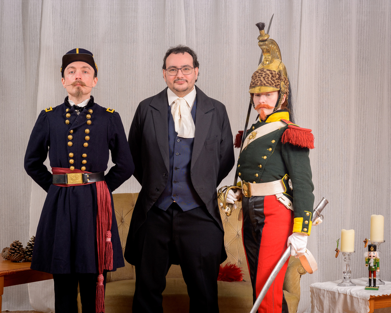 Bal de Noël à Napoléonville avec les membres de Crinolines & Cie en costumes historiques