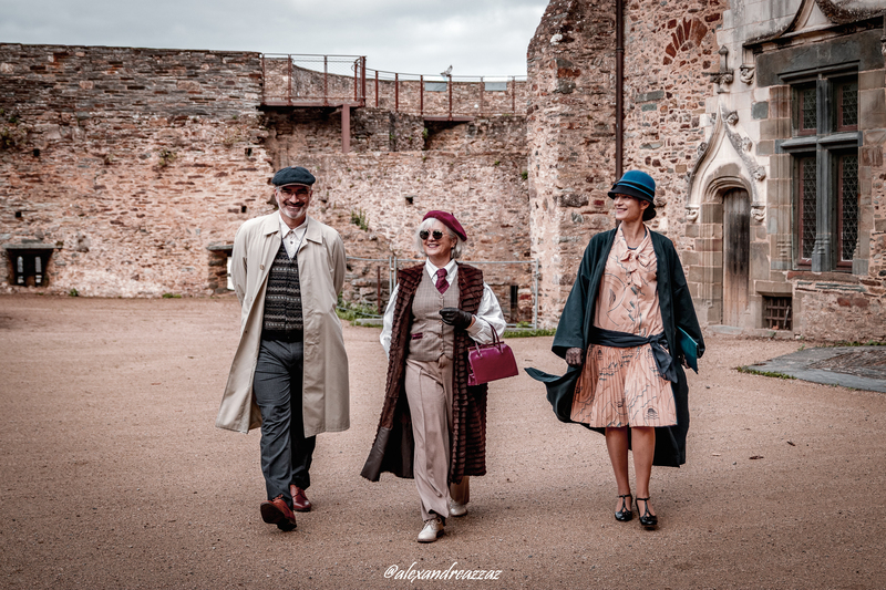 Visite guidée du Château de Châteaubriant lors du week-end anniversaire de Crinolines & Cie